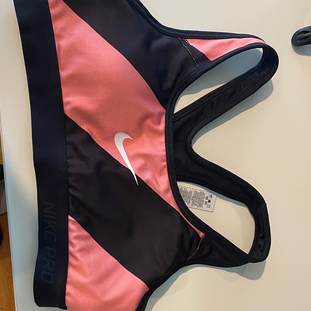Nike Women's Sports Bra - Black and Pink